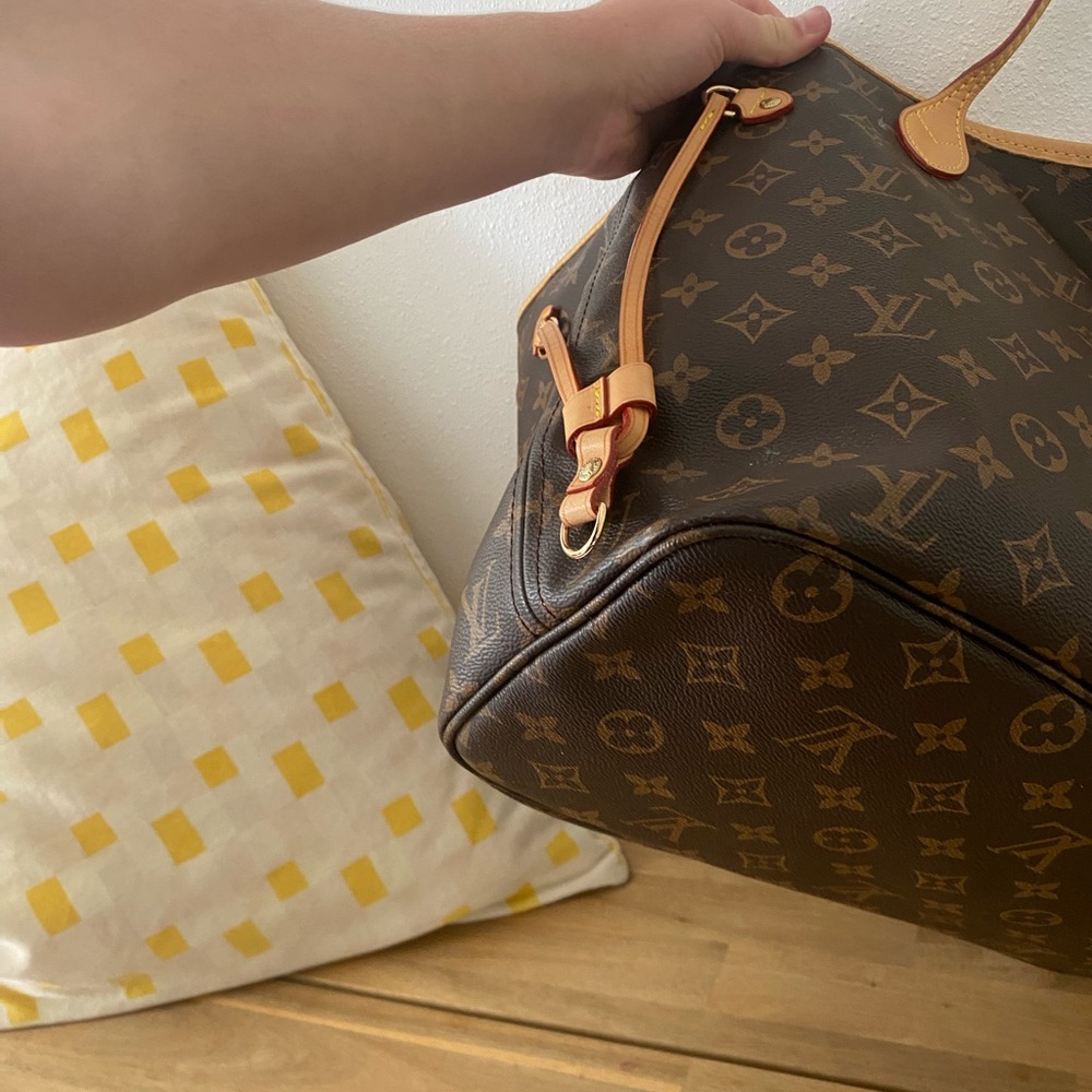 Women’s big shoulder bag - Picture 3 of 4